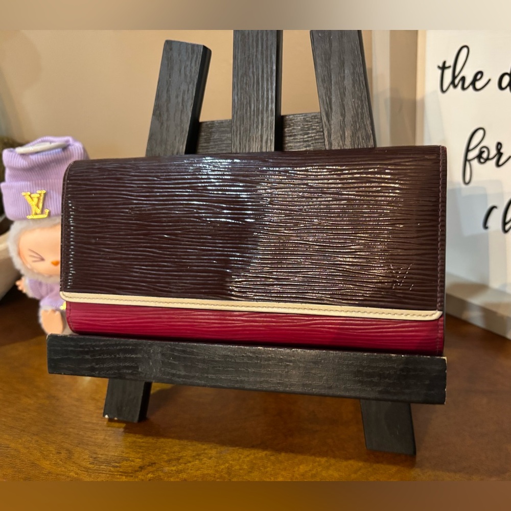 Louis Vuitton Electric Epi  Tri-Color Plum Flore Wallet
